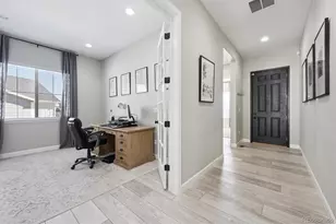 27705 E Davies Dr, Aurora, CO 80016 - Photo 14