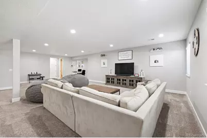 27705 E Davies Drive, Aurora, CO 80016 - Photo 34