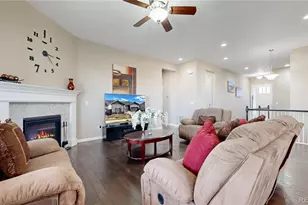 7414 S Scottsburg Way, Aurora, CO 80016 - Photo 6