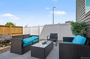 18262 E 49th Pl, Denver, CO 80249 - Photo 2