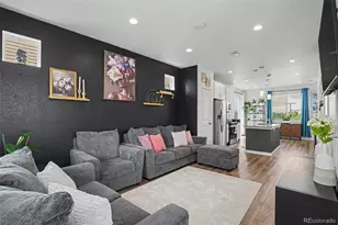 18262 E 49th Pl, Denver, CO 80249 - Photo 4