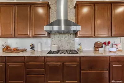 2350 Tyrrhenian Circle, Longmont, CO 80504 - Photo 8