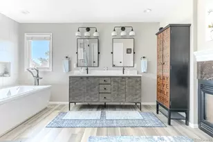 6090 S Mobile St, Centennial, CO 80016 - Photo 22
