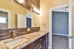 3433 N Gaylord St, Denver, CO 80205 - Photo 26