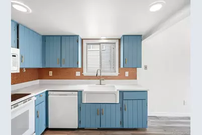 10414 Iris Way, Broomfield, CO 80021 - Photo 8