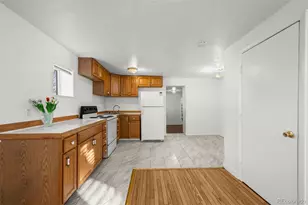 4672 Sherman St, Denver, CO 80216 - Photo 8