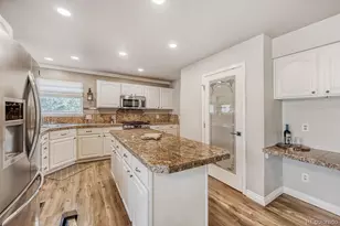 607 Huntington Pl, Highlands Ranch, CO 80126 - Photo 6