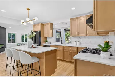 2260 Leyden Street, Denver, CO 80207 - Photo 8