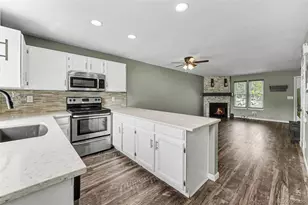 9615 W Chatfield Ave, Littleton, CO 80128 - Photo 8