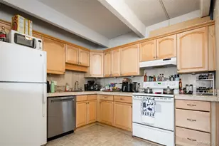 555 E 10th Ave, Denver, CO 80203 - Photo 10