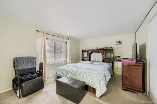 12446 E Kansas Pl, Aurora, CO 80012 - Photo 6