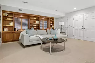 321 Monroe St, Denver, CO 80206 - Photo 34