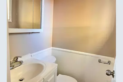 885 Ironton Street, Aurora, CO 80010 - Photo 14