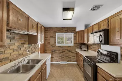 772 S Simms Street, Denver, CO 80228 - Photo 6