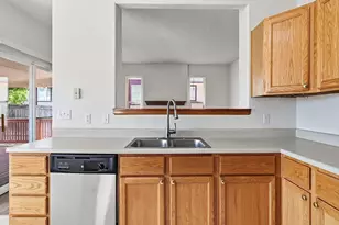 4934 S Danube St, Aurora, CO 80015 - Photo 10