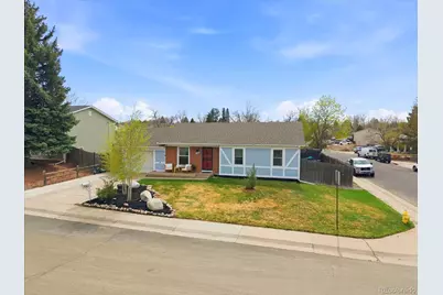 17942 E Gunnison Place, Aurora, CO 80017 - Photo 2