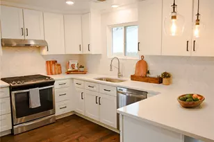 1635 S Steele St, Denver, CO 80210 - Photo 12