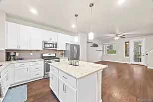 612 E Hinsdale Ave, Littleton, CO 80122 - Photo 8