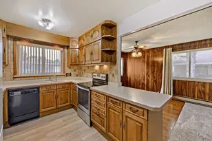 10670 Rosalie Dr, Northglenn, CO 80233 - Photo 8