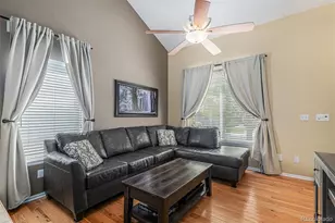 4749 Waldenwood Dr, Highlands Ranch, CO 80130 - Photo 4