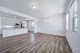 10177 Scranton Ct, Commerce City, CO 80022 - Photo 6