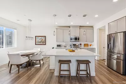 8848 S Kipling Way #205, Littleton, CO 80127 - Photo 2