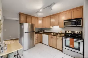 1862 S Hoyt St, Lakewood, CO 80232 - Photo 2
