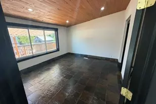1645 Eisenhower Way, Aurora, CO 80011 - Photo 4