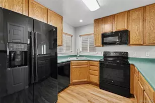 17052 E Wyoming Dr, Aurora, CO 80017 - Photo 6