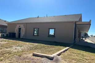815 2nd St, Limon, CO 80828 - Photo 2