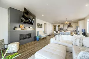 9838 Danube Ct, Commerce City, CO 80022 - Photo 6