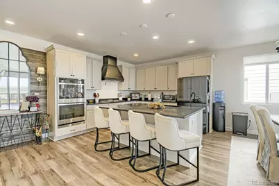 9838 Danube Court, Commerce City, CO 80022 - Photo 8