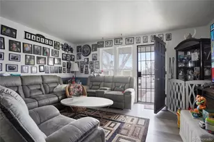 14046 E 22nd Pl, Aurora, CO 80011 - Photo 10