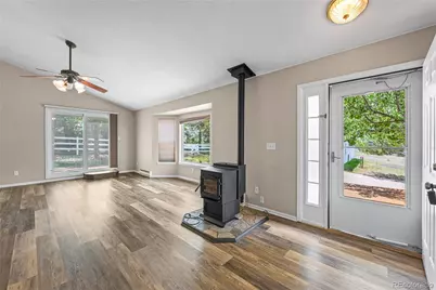 21400 E 11th Avenue, Aurora, CO 80018 - Photo 6