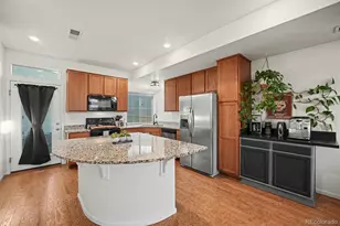 10224 Zeno St, Commerce City, CO 80022 - Photo 8