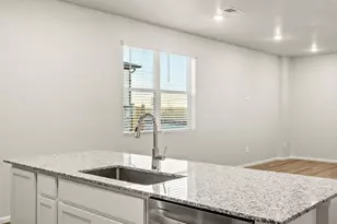 795 N Tibet St, Aurora, CO 80018 - Photo 12