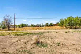 1237 9th St, Las Animas, CO 81054 - Photo 6