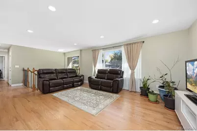 7423 E Costilla Boulevard, Centennial, CO 80112 - Photo 2