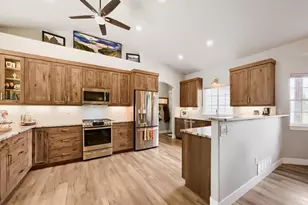 2149 Country Club Pkwy, Milliken, CO 80543 - Photo 6