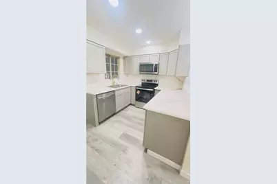 2929 W 81st Avenue #D, Westminster, CO 80031 - Photo 2