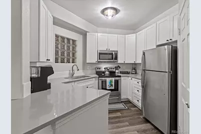 1672 W Canal Circle #412, Littleton, CO 80120 - Photo 4