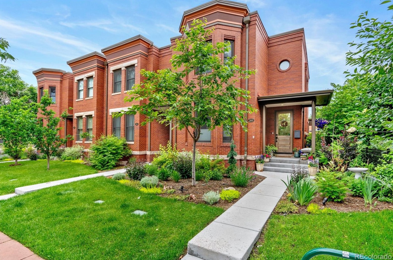 2880 Curtis Street, Denver, CO 80205