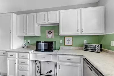 4395 Hunterwood Drive, Highlands Ranch, CO 80130 - Photo 8