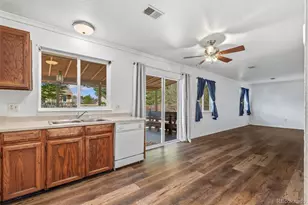 2205 Lincoln St, Longmont, CO 80501 - Photo 4