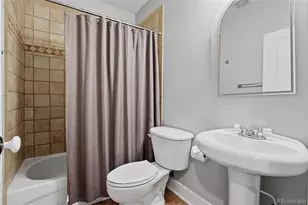 8608 E 25th Dr, Denver, CO 80238 - Photo 36