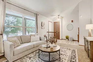1472 S Laredo Way, Aurora, CO 80017 - Photo 6