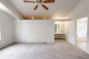 821 Sage Sparrow Circle, Highlands Ranch, CO 80129 - Photo 4