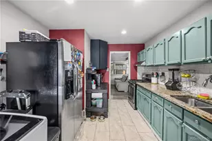 2875 Pontiac St, Denver, CO 80207 - Photo 6