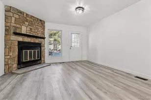 1811 S Quebec Way, Denver, CO 80231 - Photo 8