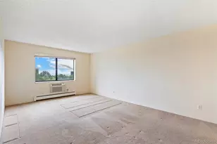 13601 E Marina Dr, Aurora, CO 80014 - Photo 12
